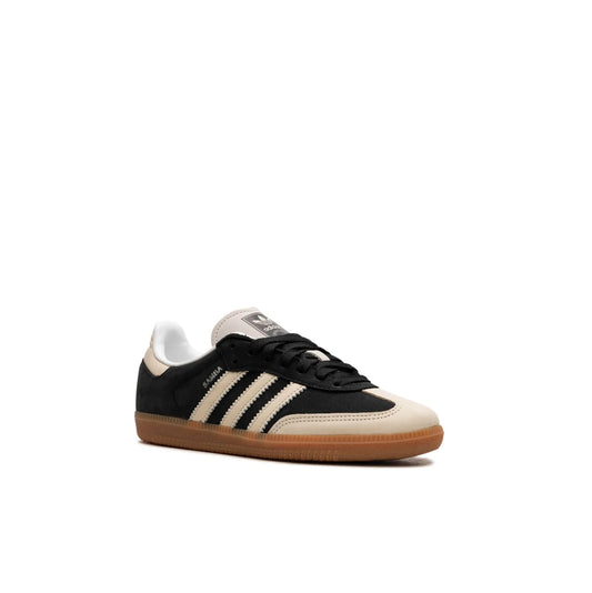 Samba Black/White