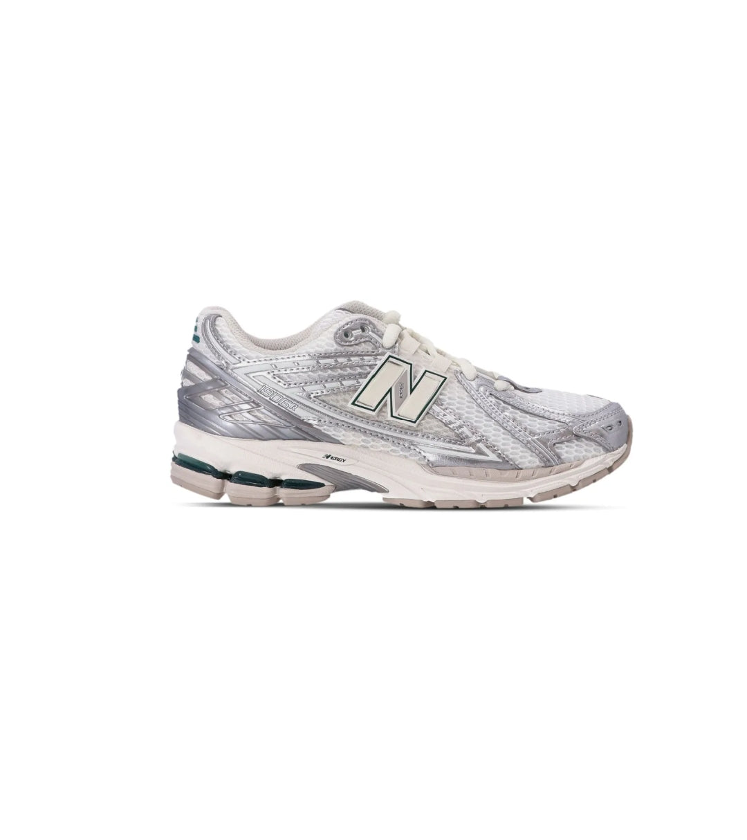 NB 1906 Silver Metallic/Sea Salt/New Spruce